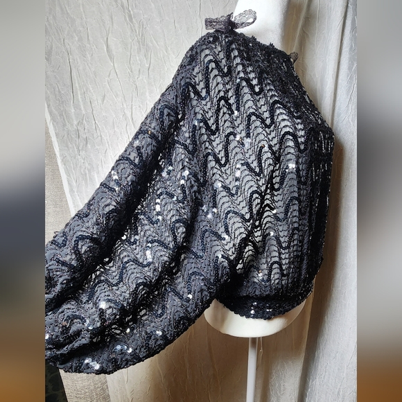 VINTAGE RARE St Martin Sequin Beaded Bell Sleeve Pullover The 70s Disco Era Top - Picture 11 of 14